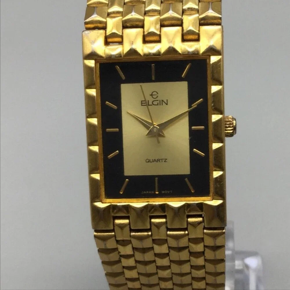 Vintage Elgin Womens Watch 22mm Gold Tone Bracelet FM615-040 New Battery 7.75